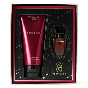 Victoria's Secret Very Sexy Perfume in Deep Red